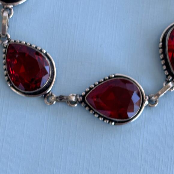 925 Sterling Teardrop Faceted Garnet Bracelet 8" - Picture 4 of 6
